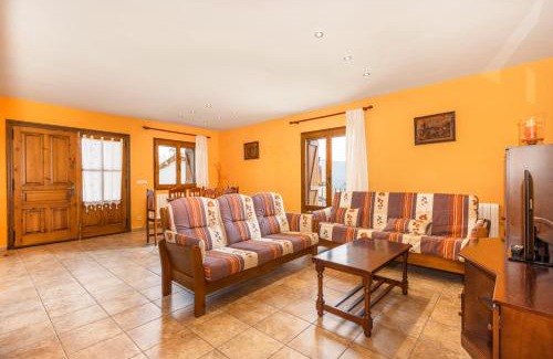 Valle de Lierp Apartment | Xisqueta