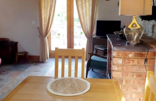 Welshpool House | Y Dderwen At Brynglas Farm