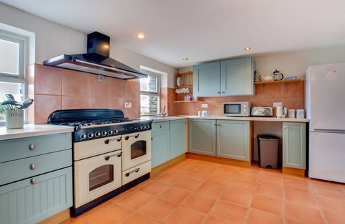 St Brides House | Y Felin - The Mill - Four Bedroom House, Sleeps 5