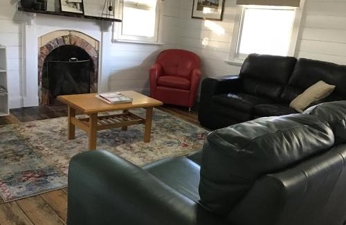 Apsley House | Yallamatta Bed and Breakfast