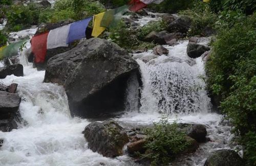 Darjeeling House | Yangzon Homestay By StayApart