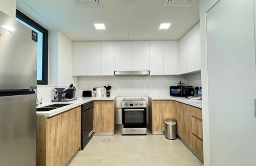 Abu Dhabi House | Yas Island Luxury Stay | 3BR w/Cozy Garden Space