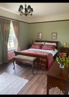 Knockananna House | Yellow Heights Accommodation