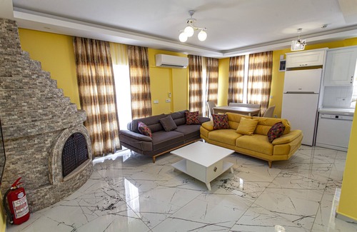 Tasbuku Villa | Yellow Villa Marmaris Daily Weekly Rental