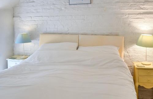 Burythorpe House | Yew Tree Cottage