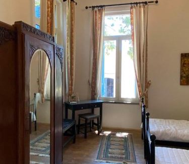 Vamos House | Yioklima - Renovated Neoclassical House with two bedrooms