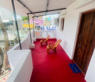 Mahabalipuram Beach House | Yogi home stay