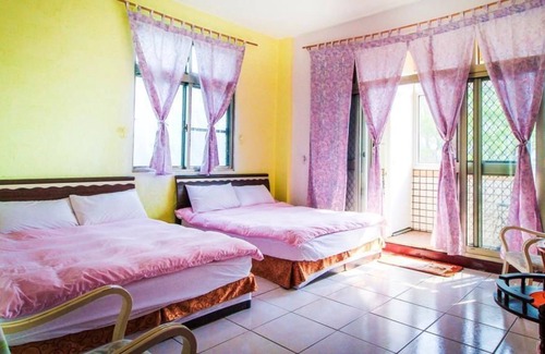 Rueili Village Bed & Breakfast | You Ye De Lin B&B
