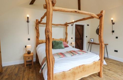 Cribyn House | Yr Awen - Inspiration