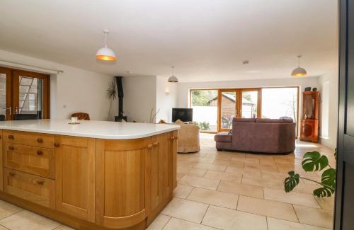 Penmon House | Yr Hen Dairy