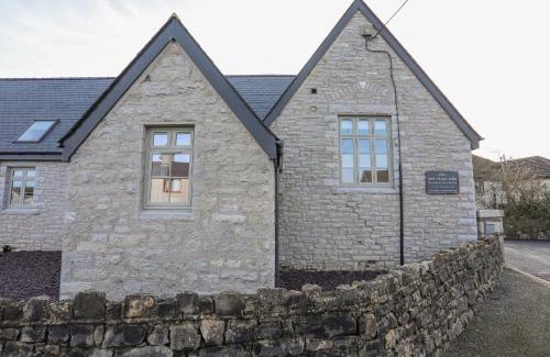 Tyn-y-Gongl House | Ysgol Fawr Big School