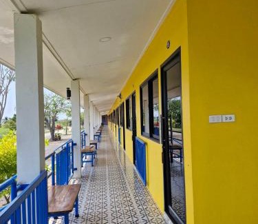 Phitsanulok Resort | Yungthong Baan Suan Resort