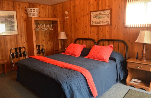 Kodiak Cabin | Zachar Bay Lodge Inc