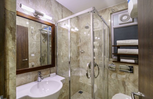 Jagatpura Hotel | Zade House Jaipur