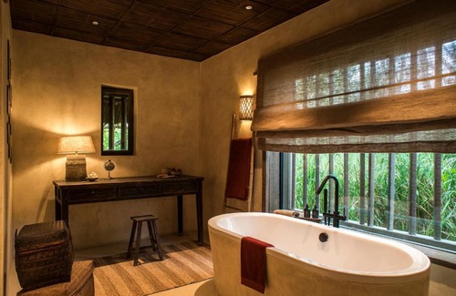 Xuan Canh Hotel | Zannier Bai San Hô