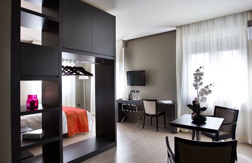 Suzzara Bed & Breakfast | Zara Rooms & Suites