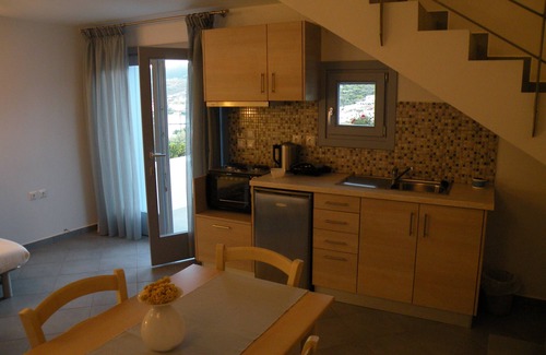 Agia Pelagia House | Zathea Apartments