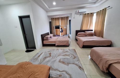 Bota Villa | Zehra Villa Seri Iskandar with Private Pool