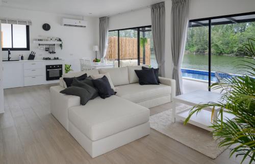 Srithanu Villa | Zen Beach Lake Villa 1