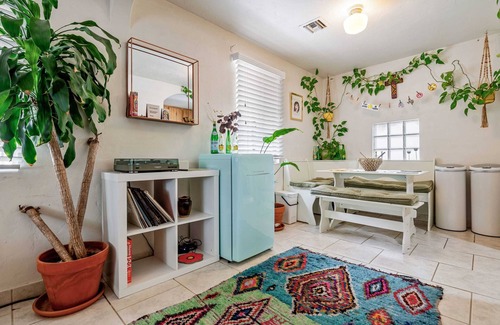 Mountain 1st Avenue House | Zen Retreat | 7Min Drive to Centennial Hall