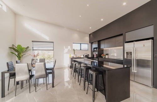 Wigram House | Zenith Escapes Your Quintessential 4BR Haven