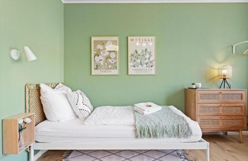 Cottbus Apartment | Zentrale vollmöblierte&moderne Apartments nahe BTU, Parkplatz auf Anfrage