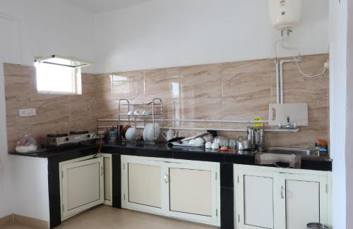 Suja House | Zhim Zhim Guest House