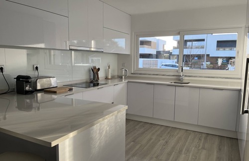 Carrasqueira Ski Chalet | Zimbracool