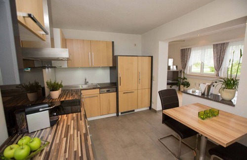 Schoerfling am Attersee Apartment | Zimmer de Luxe 2 - Pension Knoll