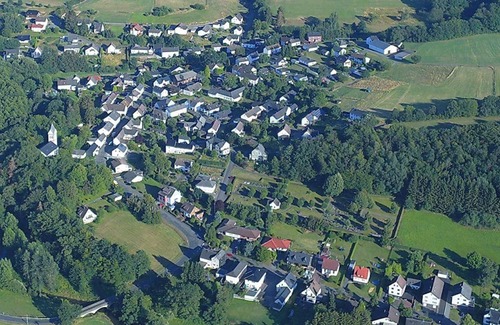 Alzenbach House | Zimmer Hachenburg - Landgasthof Zum Dorfkrug