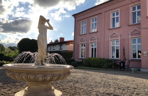 Hohen Demzin House | Zimmer Mirow - Schlosshotel Groß Köthel