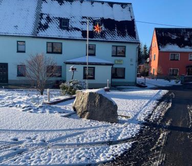 Großhartmannsdorf Apartment | Zimmervermietung Lippmann