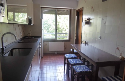 Zarautz Apartment | Zinkunegi Apartment - Accommodation near the beach with parking by Egona