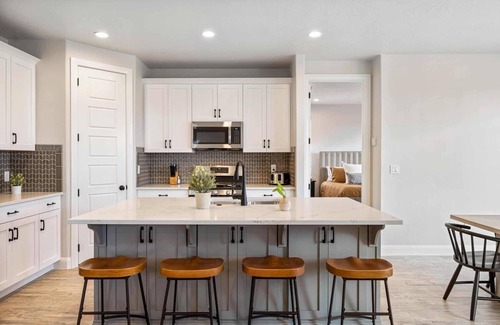 Washington House | Zion's Gateway Retreat, PACKED WITH EXTRAS, GREAT LOCATION