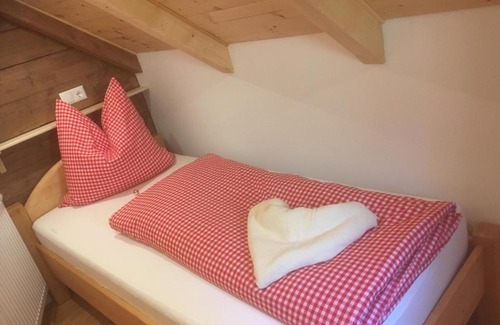 Liebenfels Ski Chalet | Zirben Troadkasten