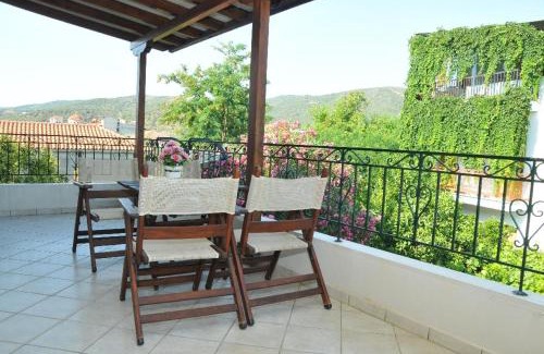 Milina Apartment | Zouzoula House