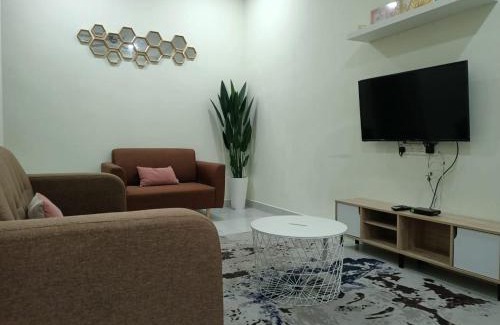 Kampung Air Apartment | ZR D'Chili Homestay, Kemaman