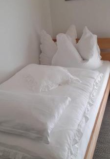 Stadtallendorf Apartment | Zum Herrenwald