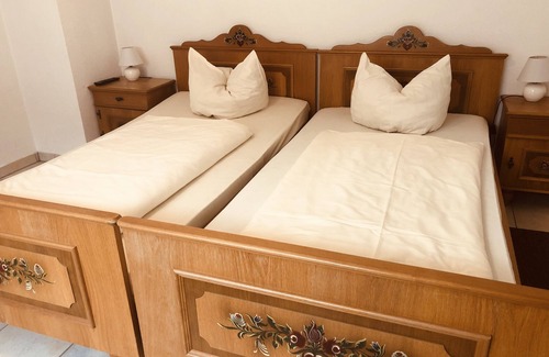 Eichenzell House | Zum Schwarzen Roß Landgasthof