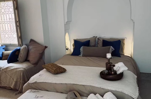 À l'ombre des orangers - "Touareg".