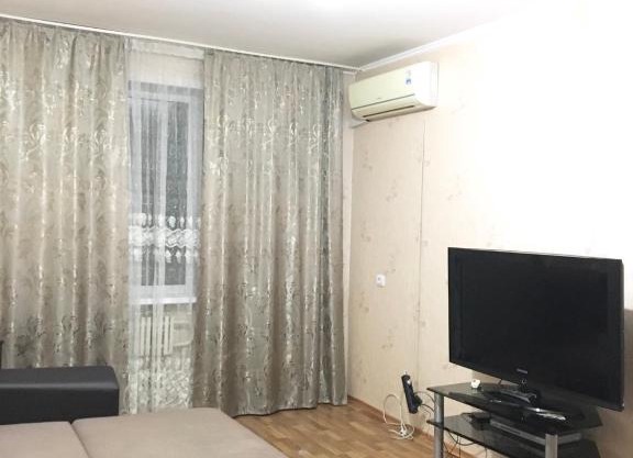 Апартаменты на Четаева 35