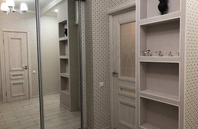 АПАРТАМЕНТЫ LUX на Гвардейской площади