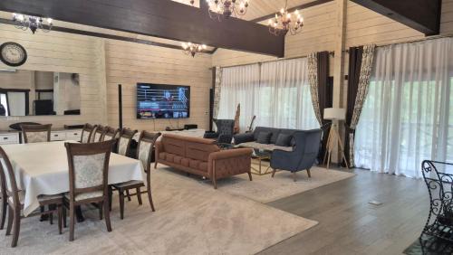 Загородный дом