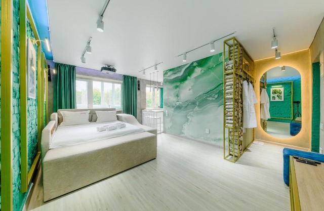 Квартира-студия c домашним кинотеатром Ocean