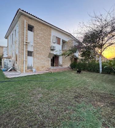 فيلا الجناين