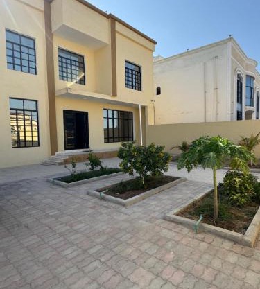 فيلا وشقق السعادة - صلالة