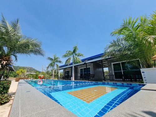 ต้นหว้ารีสอร์ท