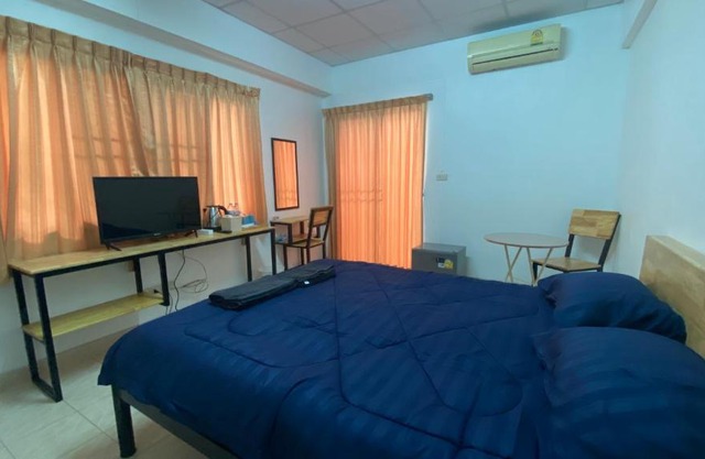 ธนทรัพย์อพาร์ทเม้นท์ Room02