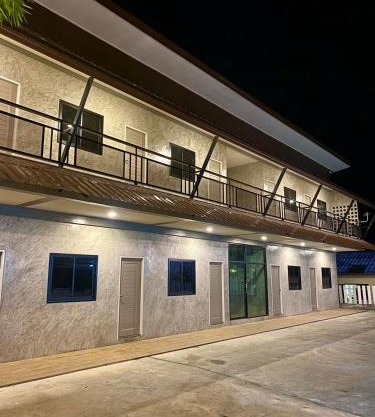 บ้านต้นไม้เพลส อุทัยธานี