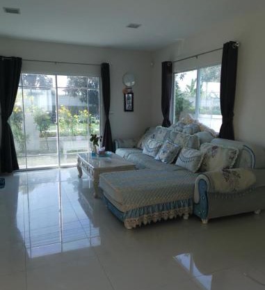 บ้านพักสุวรรณภูมิ แอร์พอร์ตลิงค์ลาดกระบัง